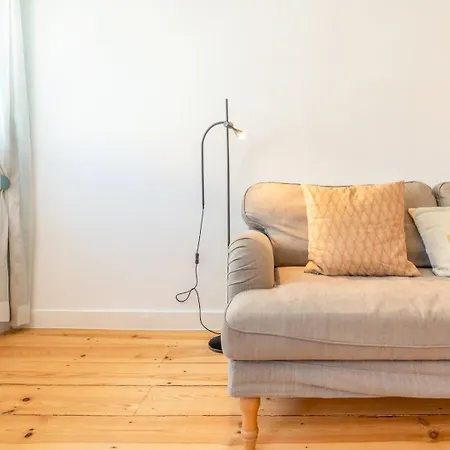 Guestready - Sunny Family Duplex In Anjos Lägenhet *