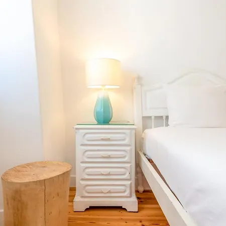 Guestready - Sunny Family Duplex In Anjos Lägenhet
