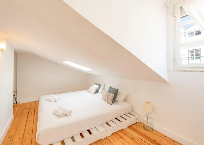 Guestready - Sunny Family Duplex In Anjos Lisboa